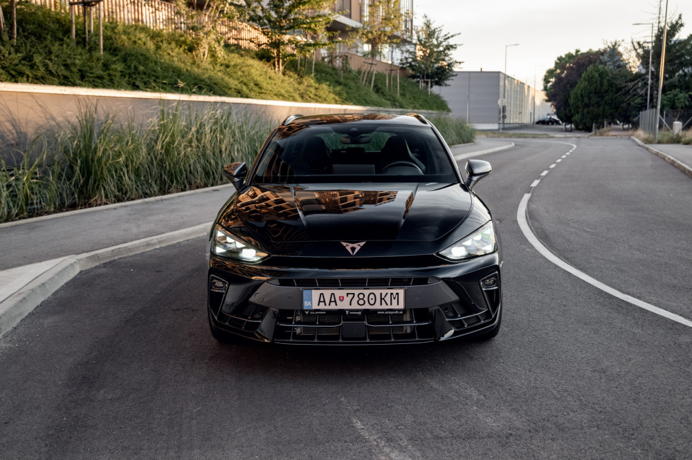 CUPRA Leon Sportstourer 1,5 eTSI DSG